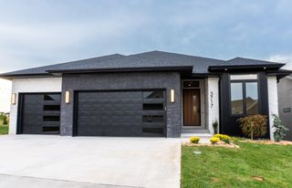 3717 E Woodhue Street, Springfield, MO 65802