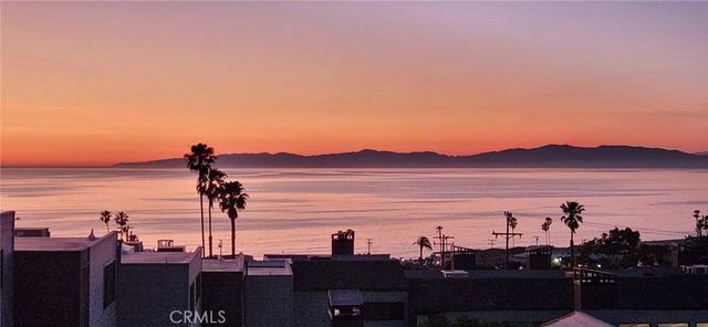 155 Calle Mayor, Redondo Beach, CA 90277