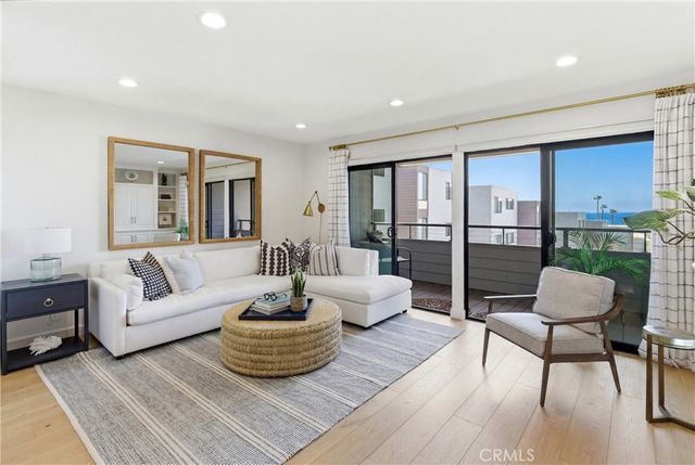 155 Calle Mayor, Redondo Beach, CA 90277
