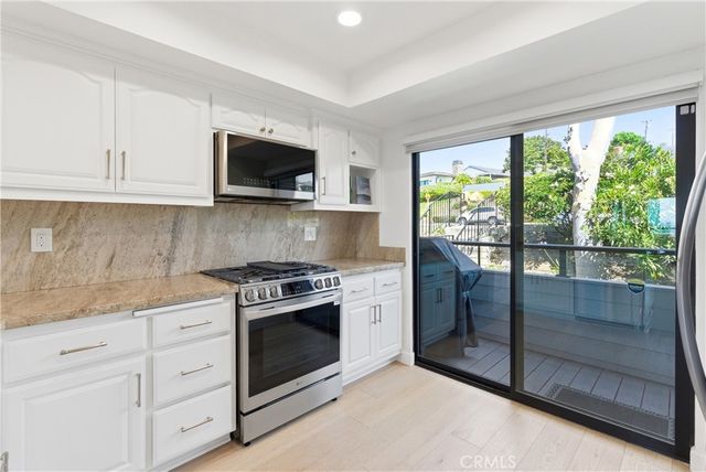 155 Calle Mayor, Redondo Beach, CA 90277