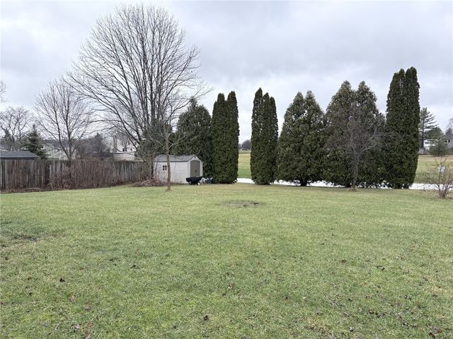 5764 Clover Meadow Lane, Farmington, NY 14425