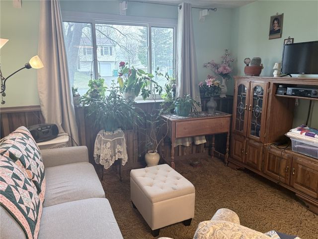 5764 Clover Meadow Lane, Farmington, NY 14425