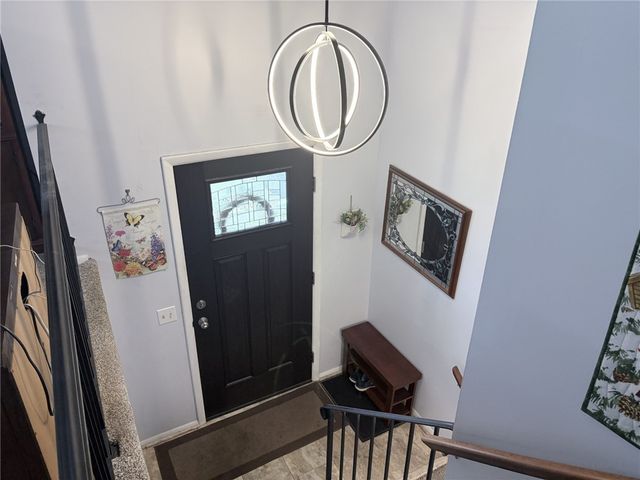 5764 Clover Meadow Lane, Farmington, NY 14425