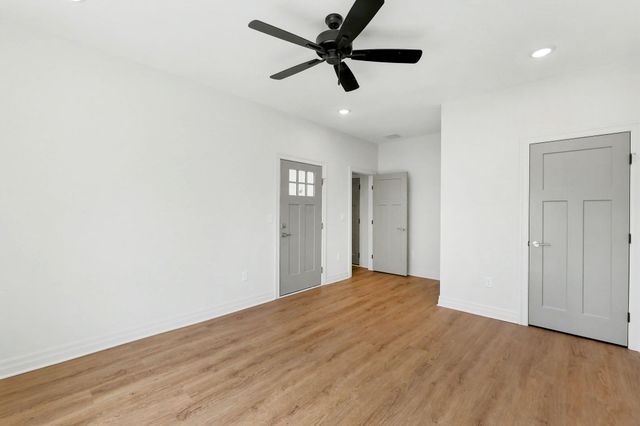 600 S Trotter, Maize, KS 67101