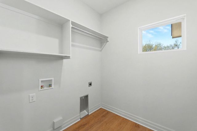 600 S Trotter, Maize, KS 67101