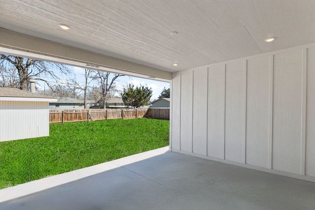 600 S Trotter, Maize, KS 67101