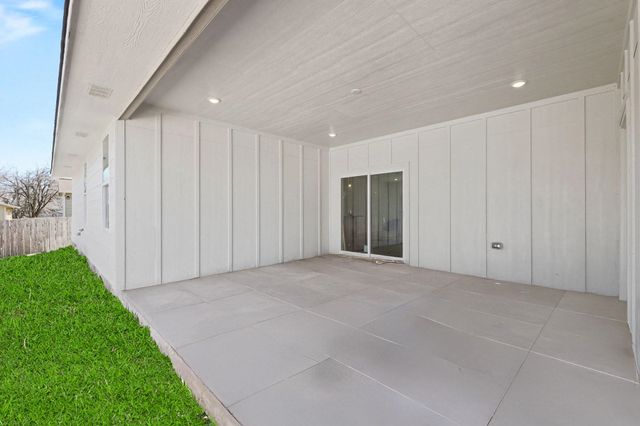 600 S Trotter, Maize, KS 67101