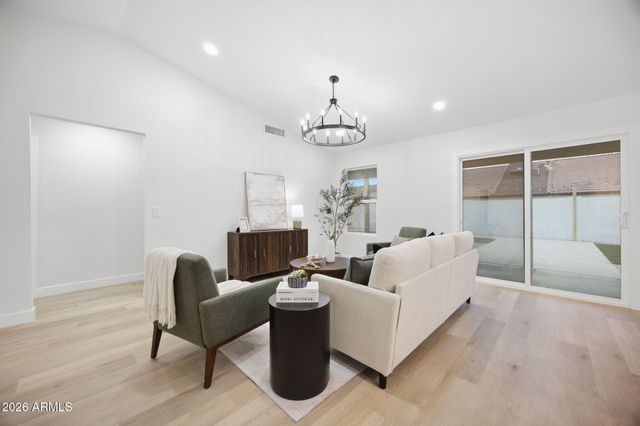 6401 W IRONWOOD Drive, Glendale, AZ 85302