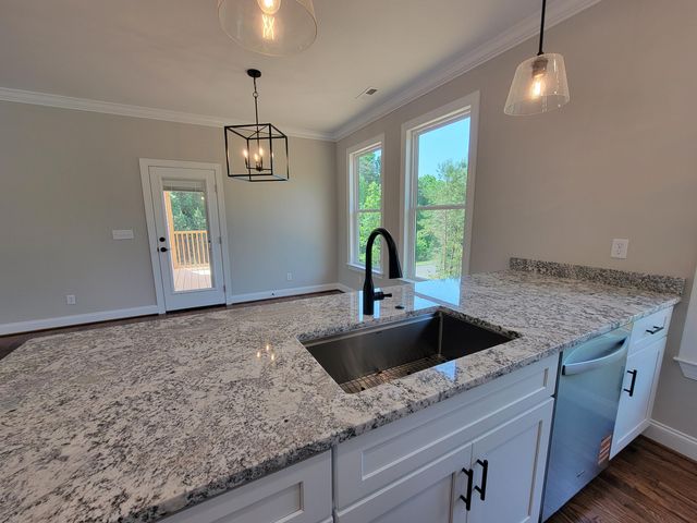 19 Kingsbury Notch Drive, Rock Spring, GA 30739