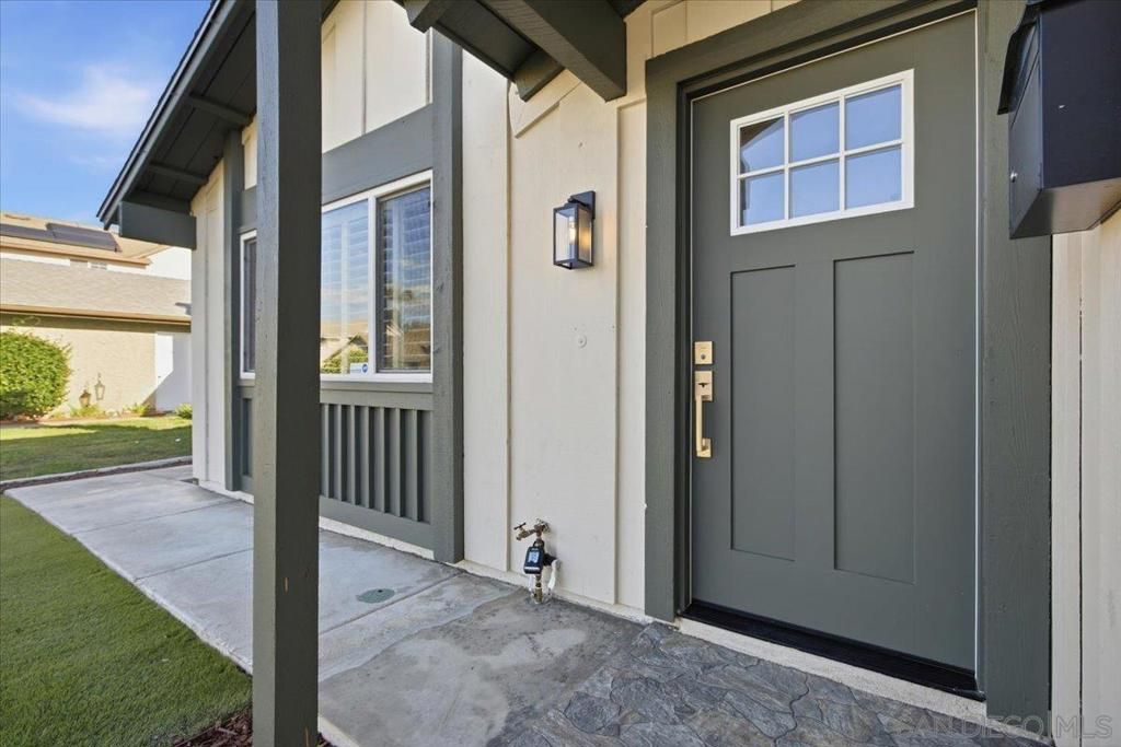 8837 Betelgeuse, San Diego, CA 92126 — photo 3