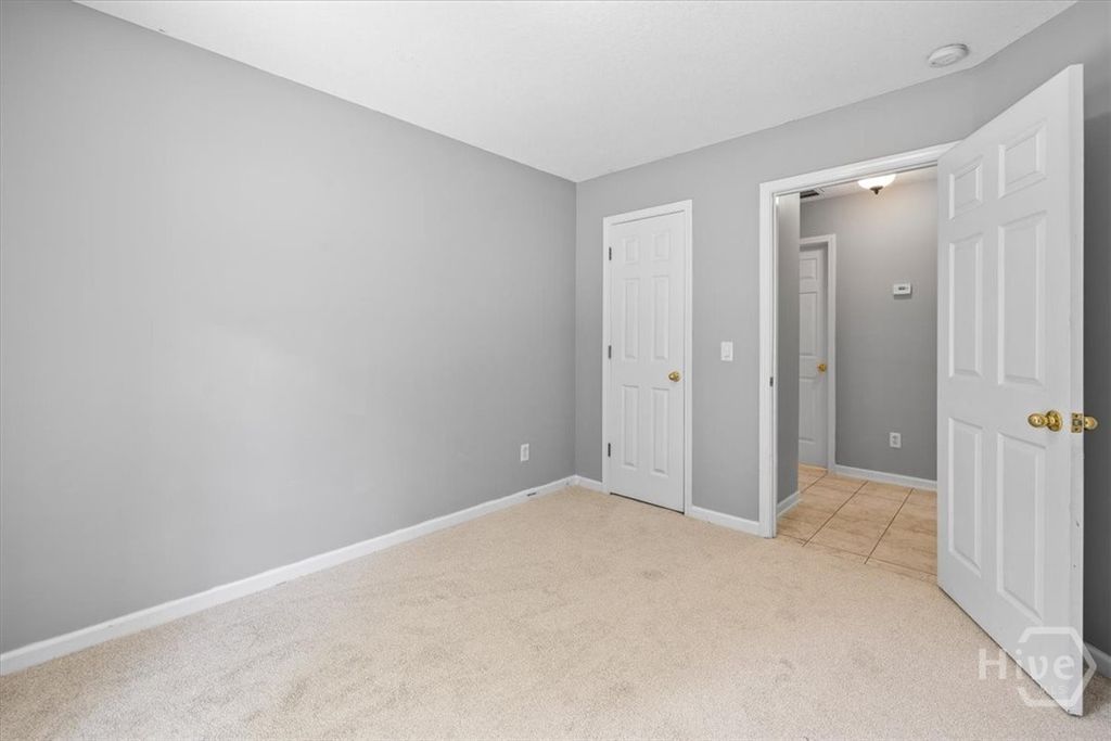 Image 22 of property listing at 85 Oak Ridge Circle, Richmond Hill, GA 31324