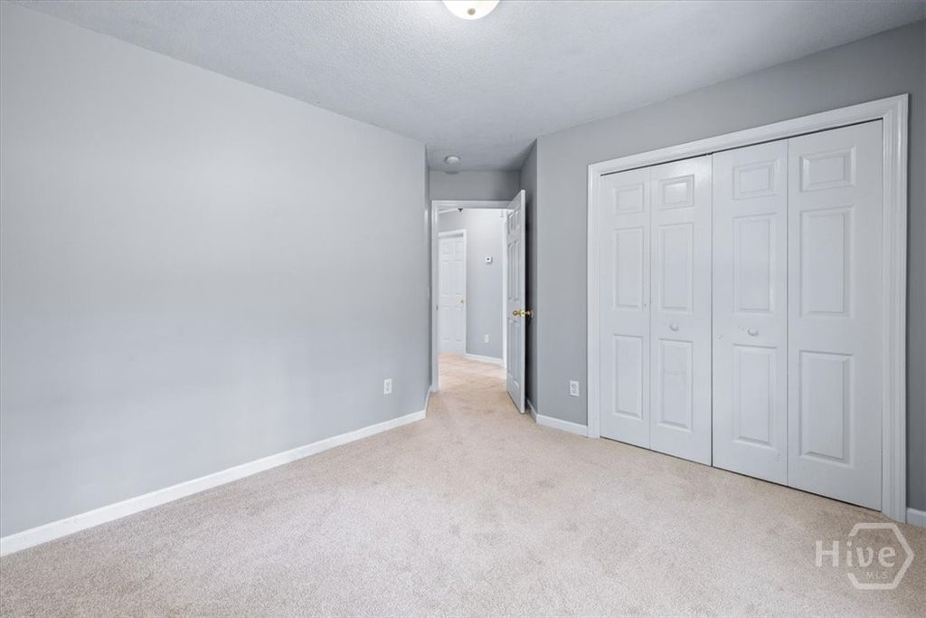 Image 24 of property listing at 85 Oak Ridge Circle, Richmond Hill, GA 31324