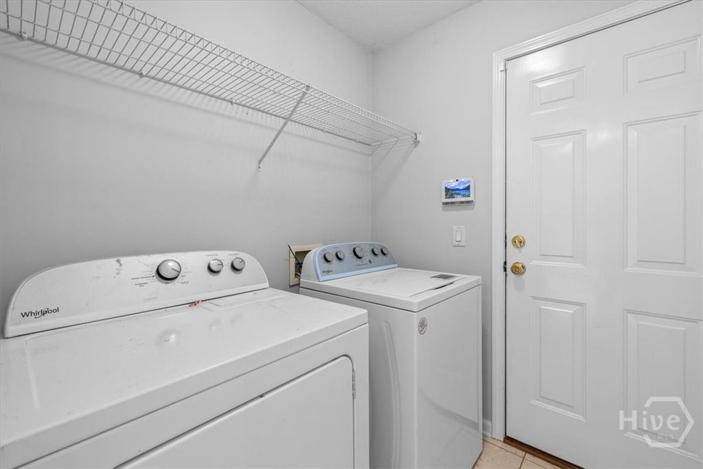 Image 26 of property listing at 85 Oak Ridge Circle, Richmond Hill, GA 31324