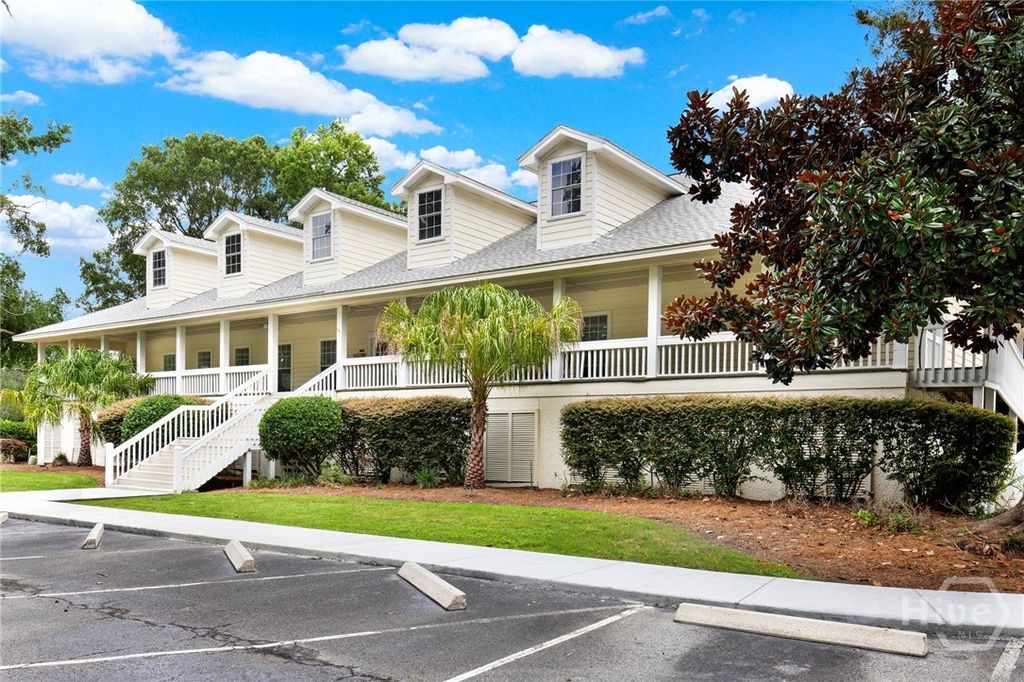 Image 31 of property listing at 85 Oak Ridge Circle, Richmond Hill, GA 31324