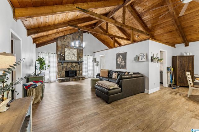 1031 KINGS FOREST DRIVE, Leeds, AL 35094