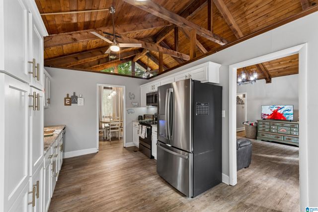 1031 KINGS FOREST DRIVE, Leeds, AL 35094