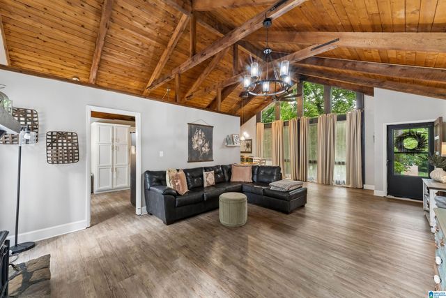 1031 KINGS FOREST DRIVE, Leeds, AL 35094