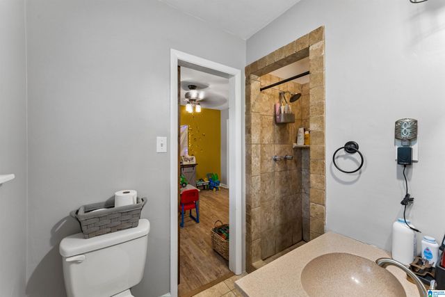 1031 KINGS FOREST DRIVE, Leeds, AL 35094