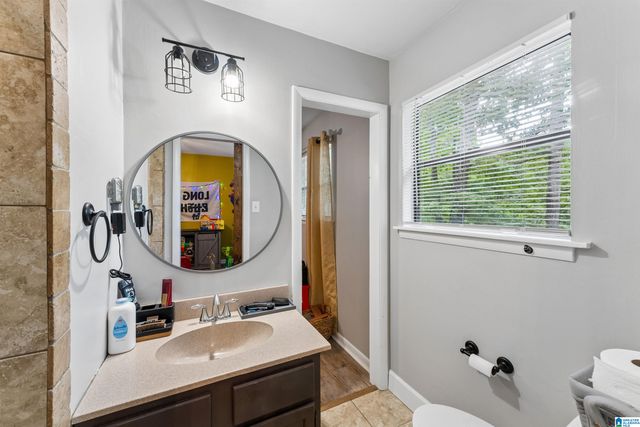 1031 KINGS FOREST DRIVE, Leeds, AL 35094