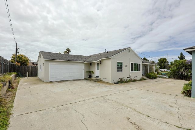 3828-30 Udall St, Ocean Beach, CA 92107