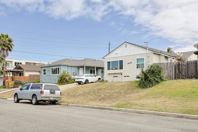 3828-30 Udall St, Ocean Beach, CA 92107
