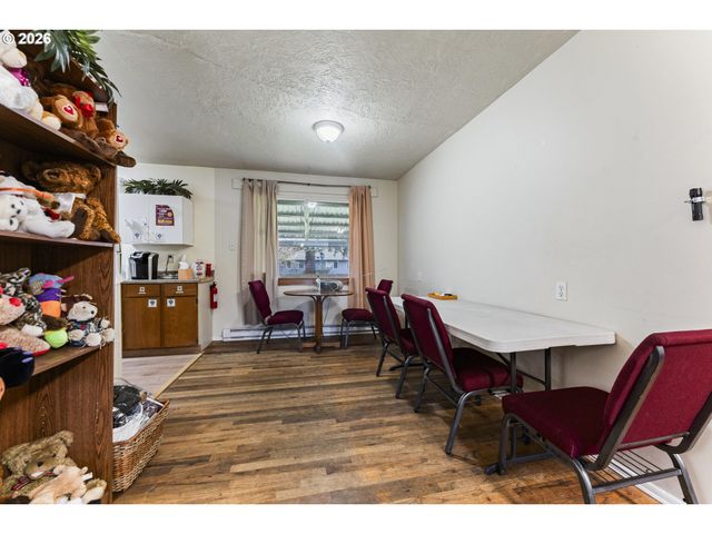 9477 Se MALONEY Pl, Happy Valley, OR 97086