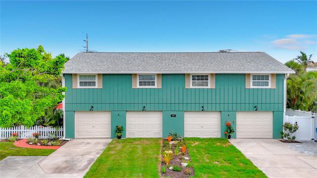 202 PEACOCK LANE B, Holmes Beach, FL 34217