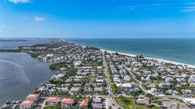 202 PEACOCK LANE B, Holmes Beach, FL 34217