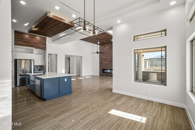 360 RIO DE JAZMIN Circle, El Paso, TX 79932