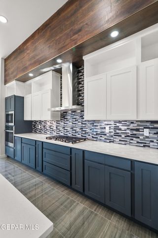 360 RIO DE JAZMIN Circle, El Paso, TX 79932