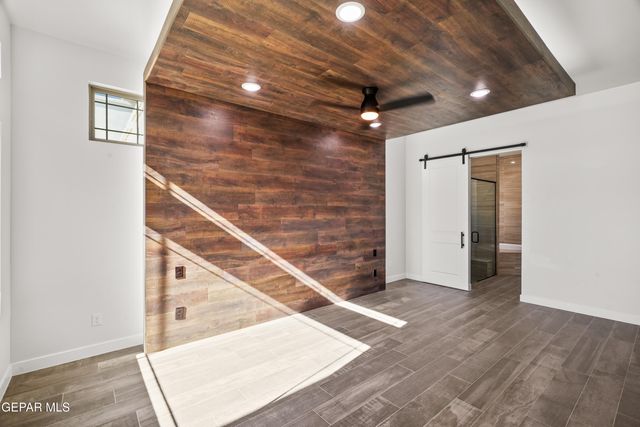 360 RIO DE JAZMIN Circle, El Paso, TX 79932