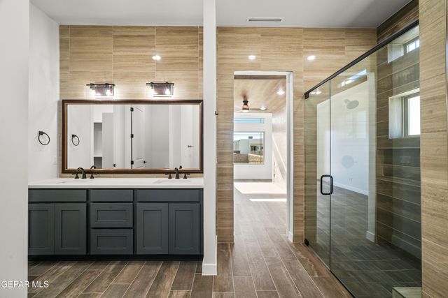 360 RIO DE JAZMIN Circle, El Paso, TX 79932