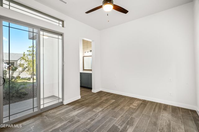 360 RIO DE JAZMIN Circle, El Paso, TX 79932