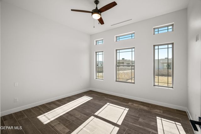 360 RIO DE JAZMIN Circle, El Paso, TX 79932