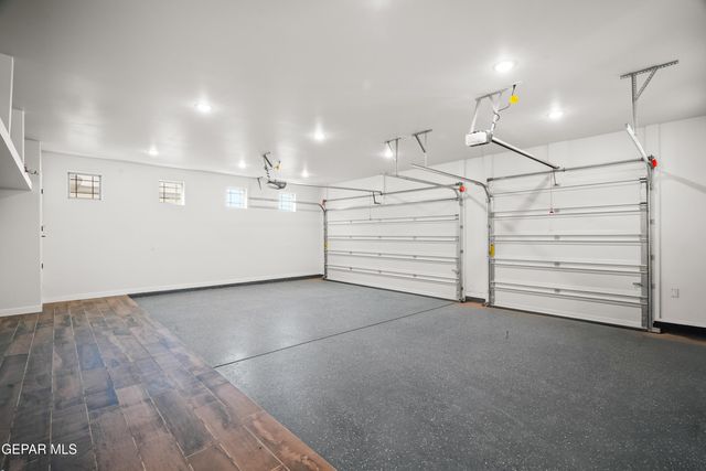 360 RIO DE JAZMIN Circle, El Paso, TX 79932