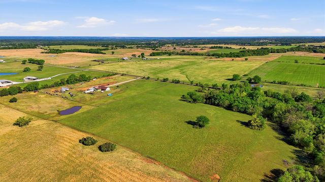 10.5 Dexter Road, Whitesboro, TX 76273