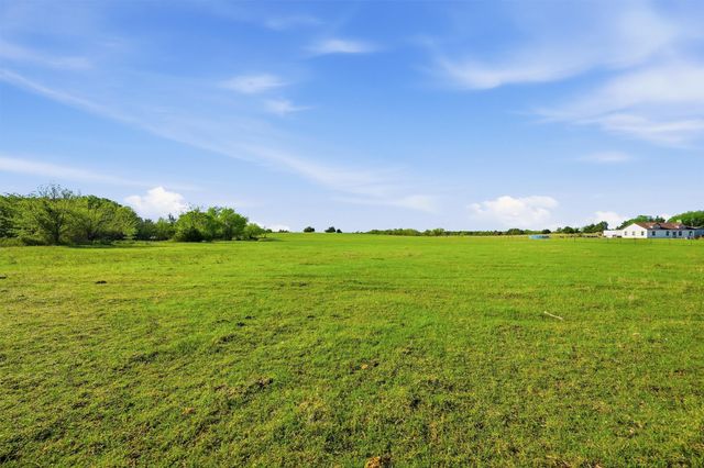 10.5 Dexter Road, Whitesboro, TX 76273