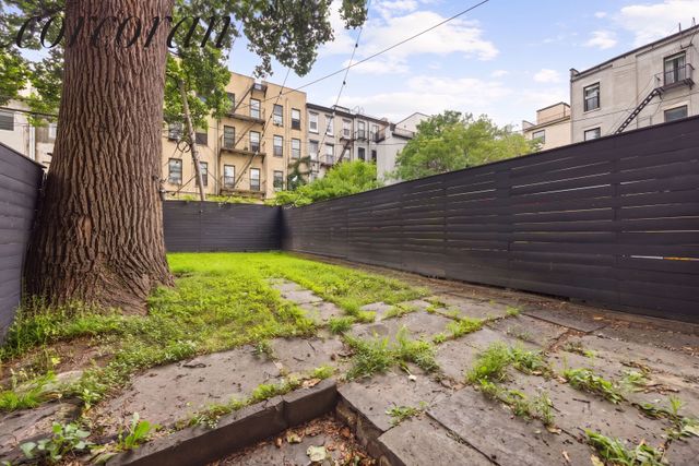 88 Pulaski Street, New York City, NY 11206