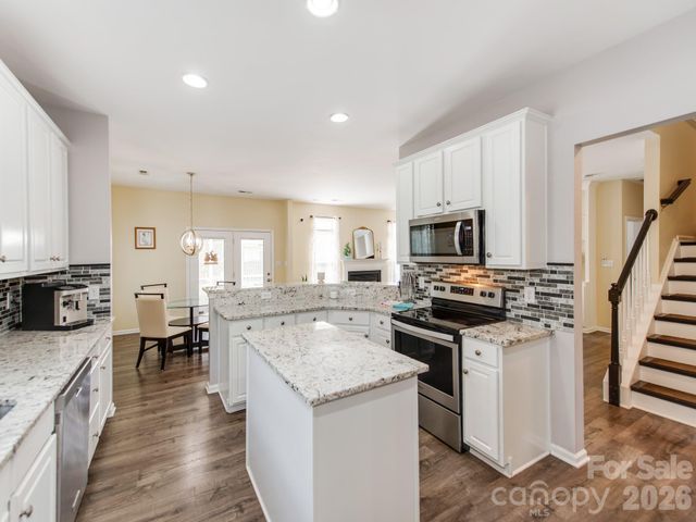 2536 Sandy Ridge Lane, Matthews, NC 28105