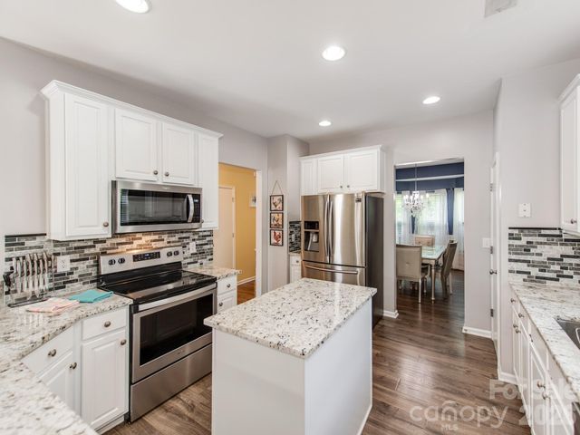 2536 Sandy Ridge Lane, Matthews, NC 28105