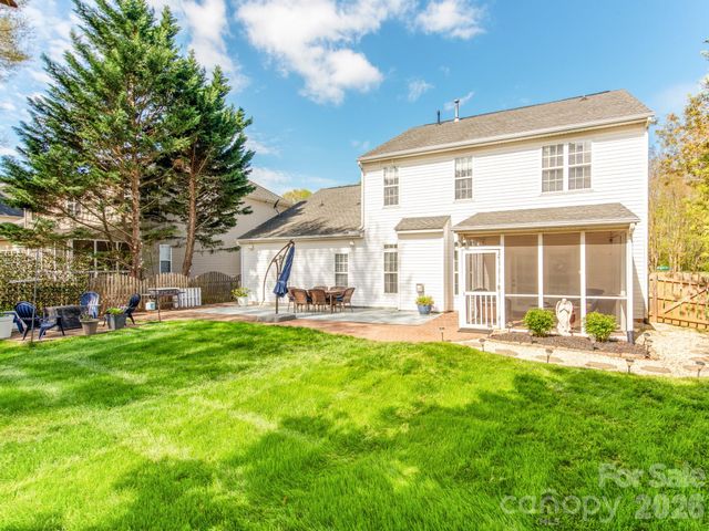 2536 Sandy Ridge Lane, Matthews, NC 28105