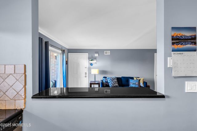 1641 Elm Avenue 18, Point Pleasant, NJ 08742