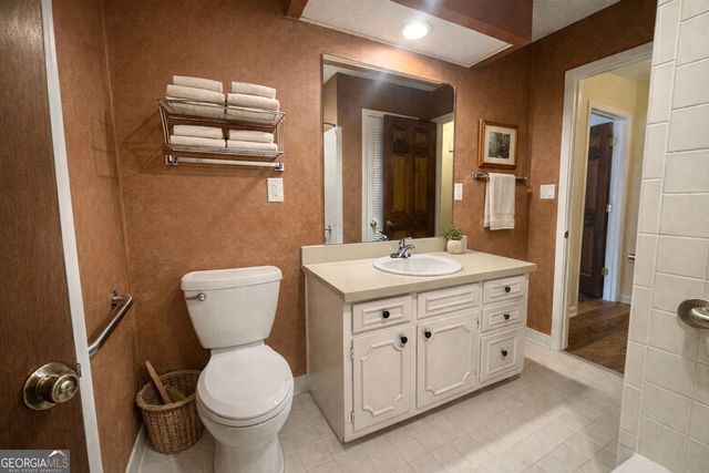 370 Merrydale Drive SW, Marietta, GA 30064