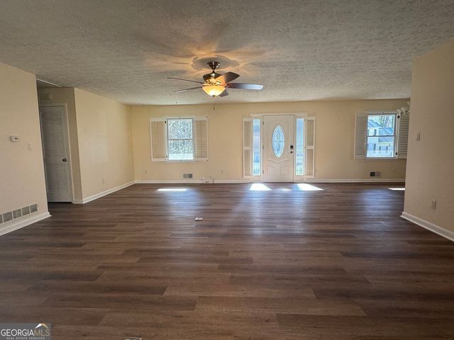 370 Merrydale Drive SW, Marietta, GA 30064