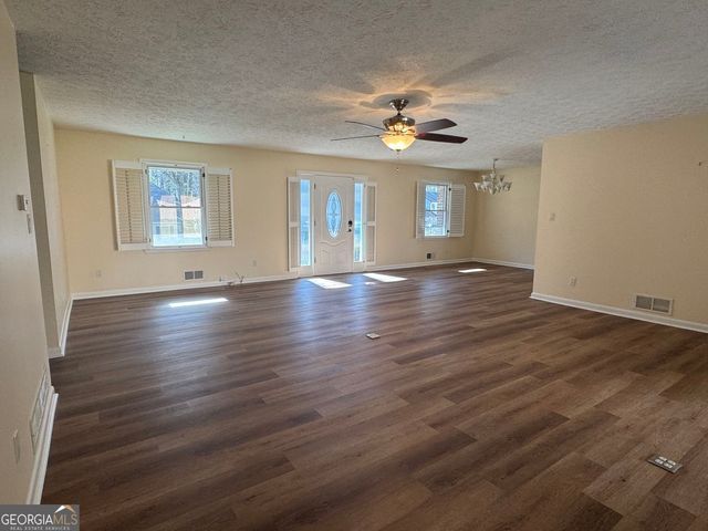 370 Merrydale Drive SW, Marietta, GA 30064