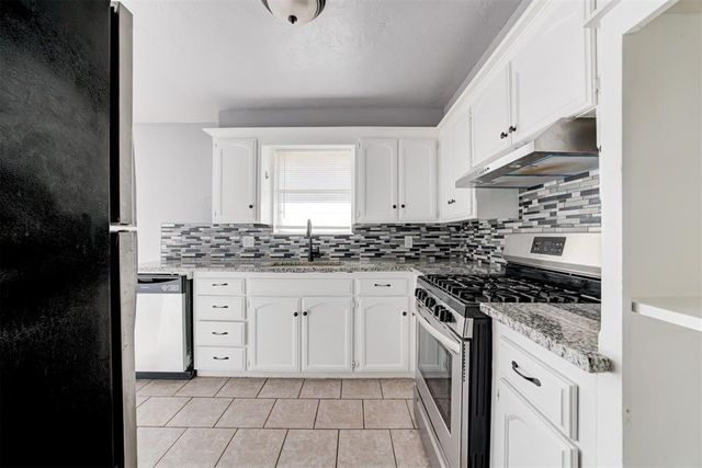 4020 Ray Drive, Oklahoma City, OK 73135