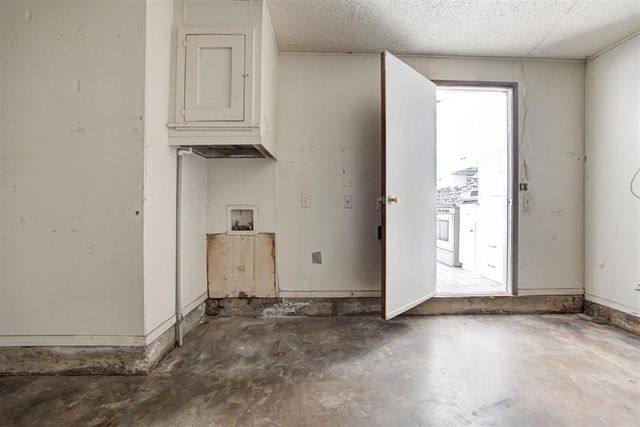 4020 Ray Drive, Oklahoma City, OK 73135