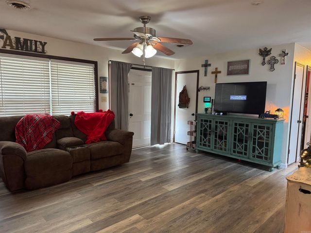 406 NE 6TH, Atkins, AR 72823