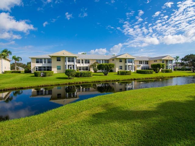 375 N Grove Isle Circle 375, Vero Beach, FL 32962