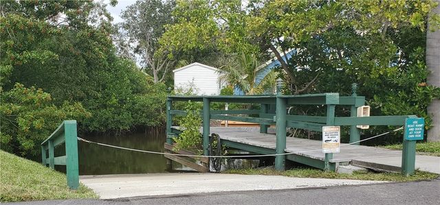 375 N Grove Isle Circle 375, Vero Beach, FL 32962